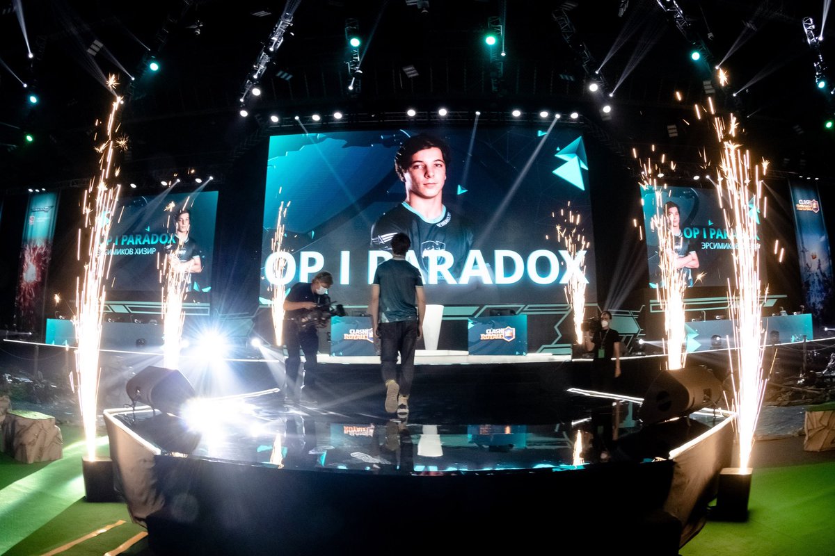 Paradox tweet media