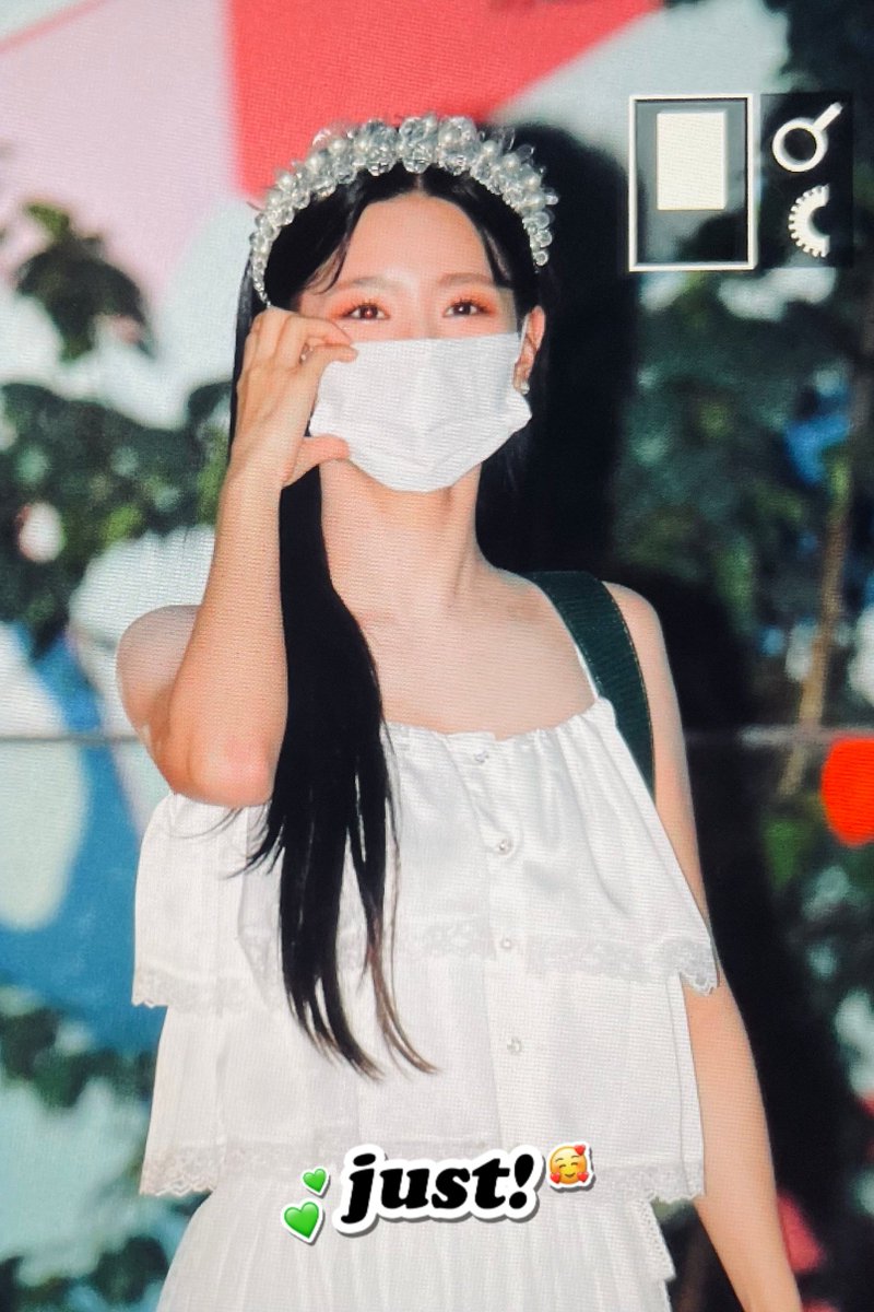 210525 🧚🏻‍♀️👋🏻
#여자아이들 #GIDLE #미연 #miyeon