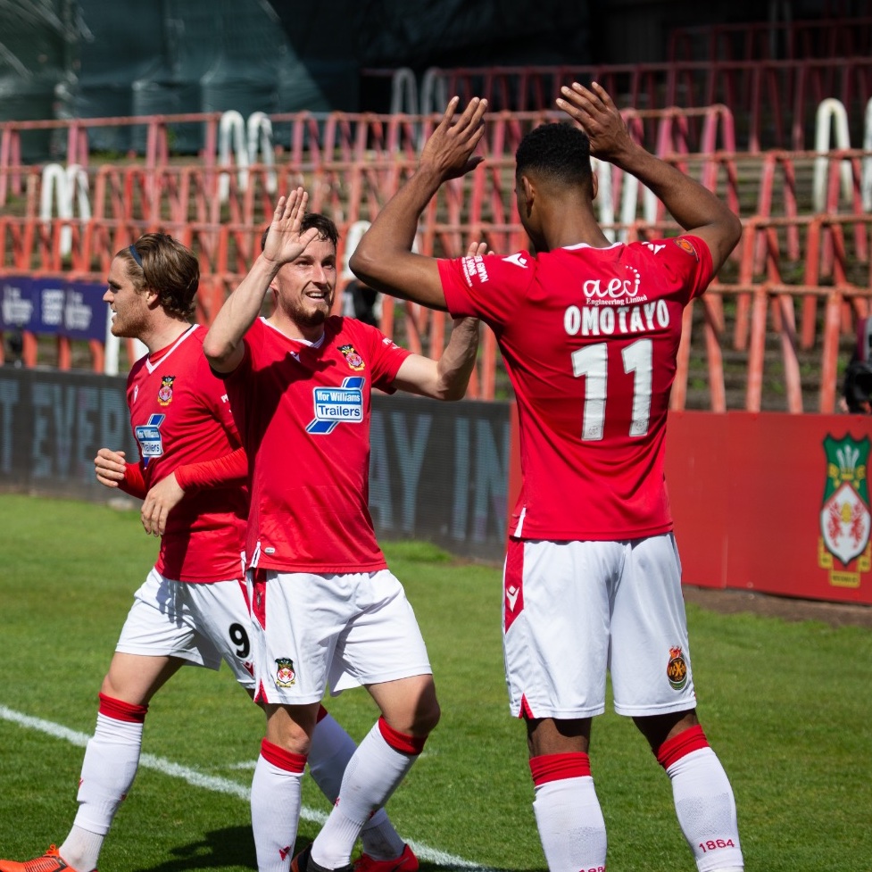 NL_Enterprise's tweet photo. A nail biting final day is expected for clubs chasing a Vanarama National League play-off place 😬

BT Sport will be live from Dagenham &amp; Redbridge to see whether Wrexham can book their 🔝7️⃣ spot 📈 

➡️ https://t.co/SXsCj5dAtn https://t.co/PtEOIaQzQb