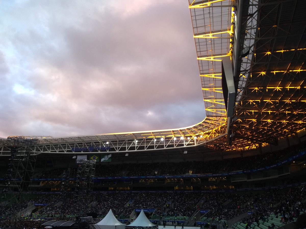 agustdeally's tweet photo. Tudo que vivi no dia 25.05.19; a thread

#btsinbrazil #SYTOUR #SPEAKYOURSELFTOUR @BTS_twt https://t.co/XYHvSscdSj