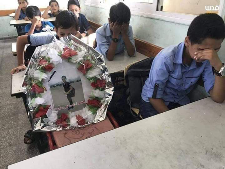 sziij's tweet photo. الاعلام دايم كان ظالم وضد القضيه الفلسطينية💔 ولكن جاء الوقت الي نضع حد لكل التطبيع و تخوين كل من يخّون ويجرم المتكلمين غن القضيه لفضح الص8يون 
#SaveSheikhJarrah
#NytimesAreRacist https://t.co/R240I2SNsv