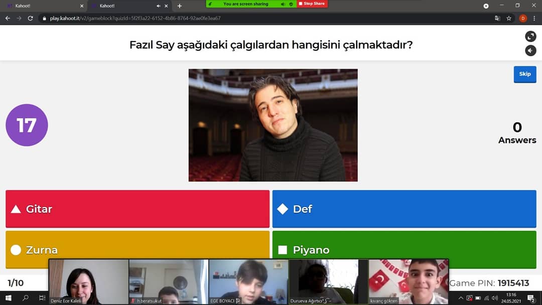 BK_Kirklareli's tweet photo. 5. sınıf öğrencilerimiz ile Müzik dersinde öğrendiğimiz konuları Kahoot'ta eğlenerek tekrar ediyoruz.🎶🎹🎸

#kahoot #bk_kırklareli #bahçeşehirkoleji https://t.co/kAoVLPHekn