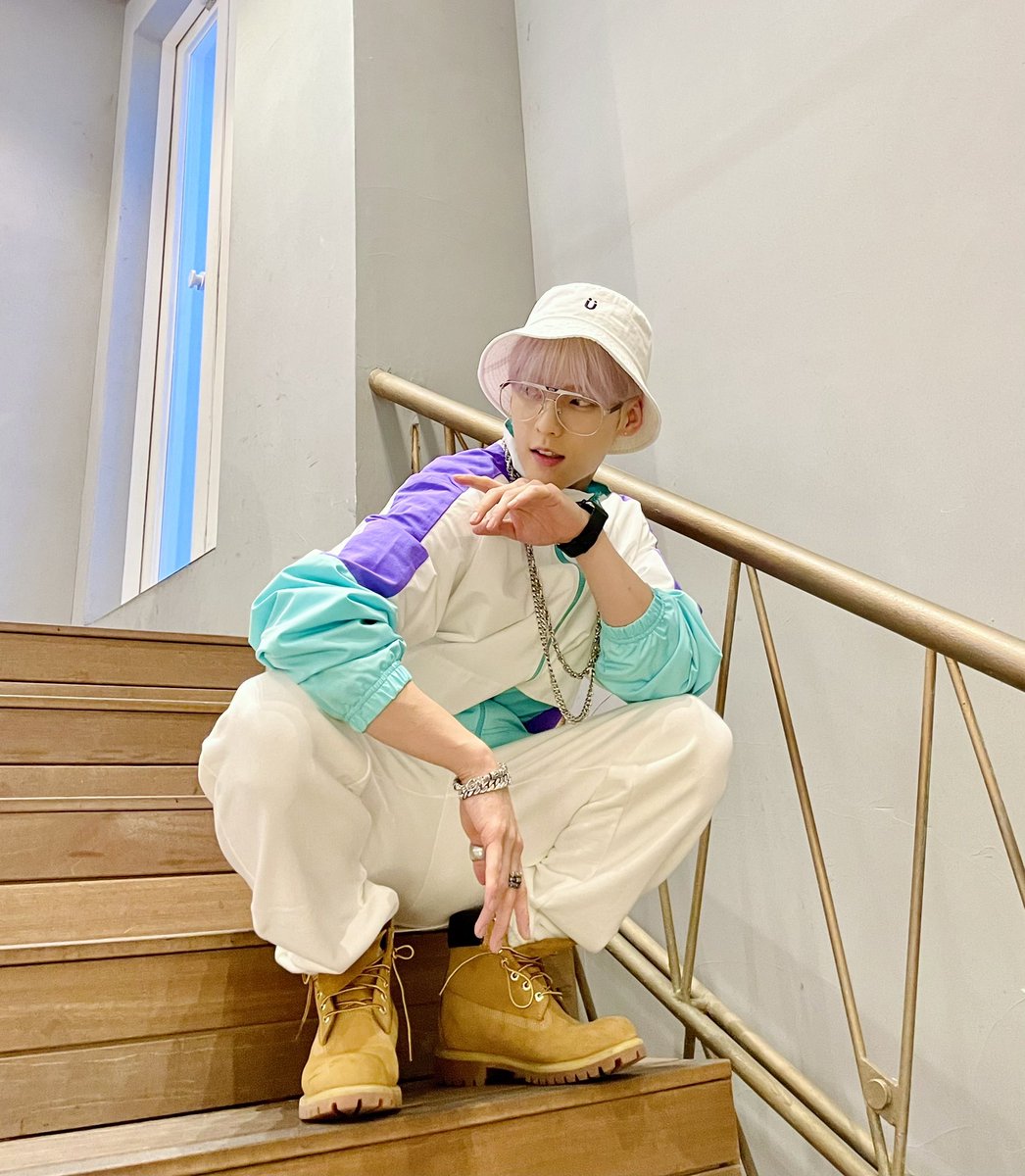 btob2mh's tweet photo. 오늘의 선물💙 https://t.co/580XHc2utC