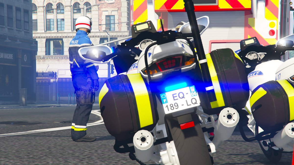 ZE_Modding's tweet photo. 👮‍♂️ La @policenationale possède un parc motocycliste très développé. Elle est équipé de @YamahaMotorFr #fjr1300 de 2016 👮‍♂️

🛠️ La #3D de #squir modifié par Bastien_Carter et convertie par mes soins sur #gta5 🛠️

📸 Par SKY

#mods #modding #police #policenationale #fdo #moto #motar https://t.co/uUKWOC8WwA
