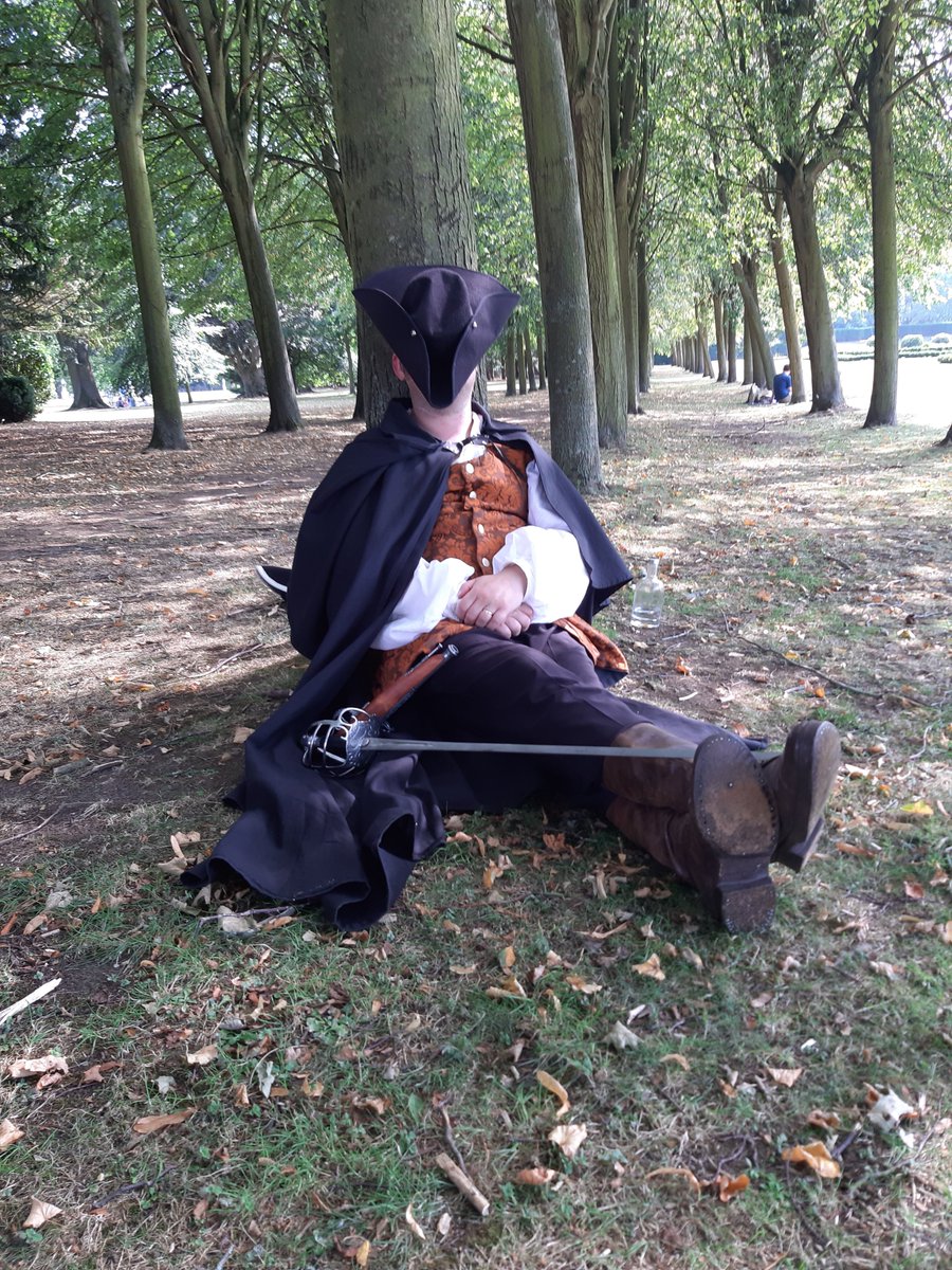 ****WE ARE BACK!!!****
Catch us from 29th May to 6th June at Wrest Park for Highwaymen or Chesters Fort for How to be a Roman Soldier.  Pre booking is essential so don't miss out, we cannot wait to see you!
english-heritage.org.uk/.../wrest-park…
english-heritage.org.uk/.../chesters--…

#halfterm #livinghistory