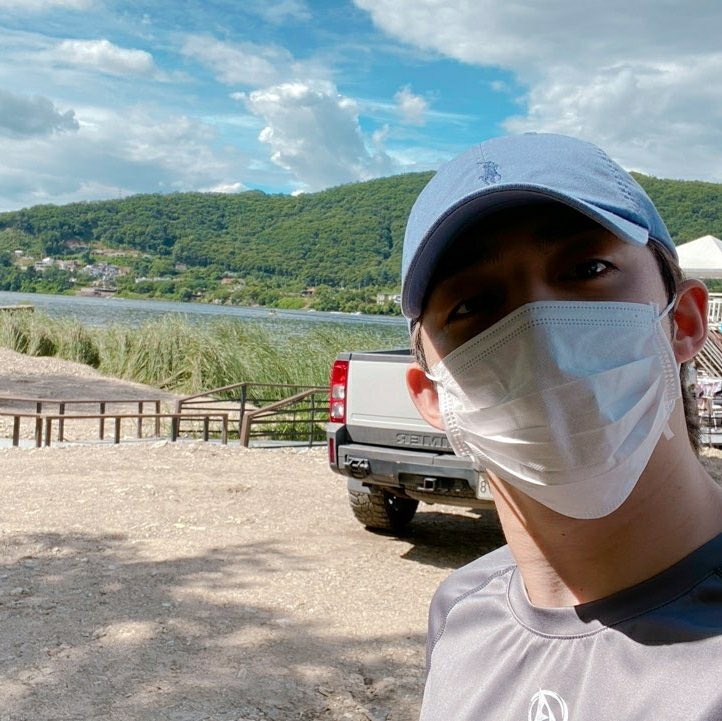 SCOUPS_mov's tweet photo. 💌200902

🍒뭐해?

뭐하고 있어?
이건 저번에 민규랑 정한이랑 
근처에 놀러갔을 때 사진이야 https://t.co/GgDI8S6lWZ