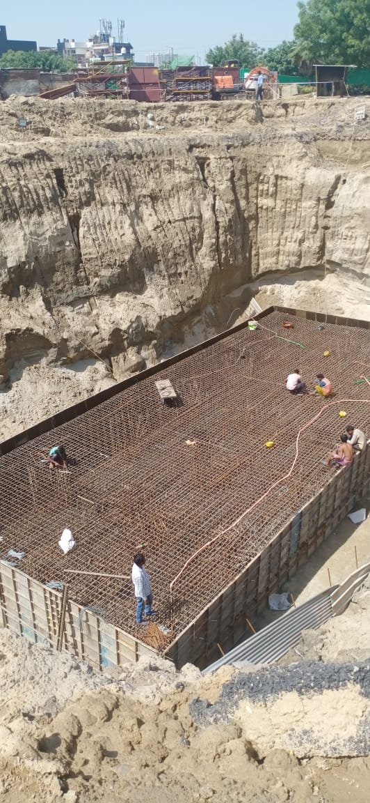 CeoNoida's tweet photo. .@noida_authority has completed the piling work and half pilecap work of Parthala Signature Bridge. The work is as per schedule. 

It will improve connectivity between Kalindi Kunj to Greater Noida, thereby reducing travel time and provide convenience to citizen.

#NoidaAtWork https://t.co/8St6Ti71mJ