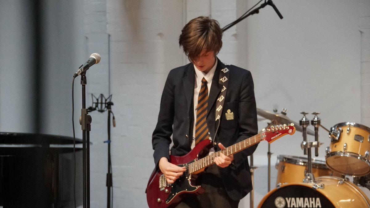 Some photos from last Friday's Rock &amp; Pop Concert - a great display of contemporary music from our young musicians! @Emanuel_Music_ 🎸🎙️
