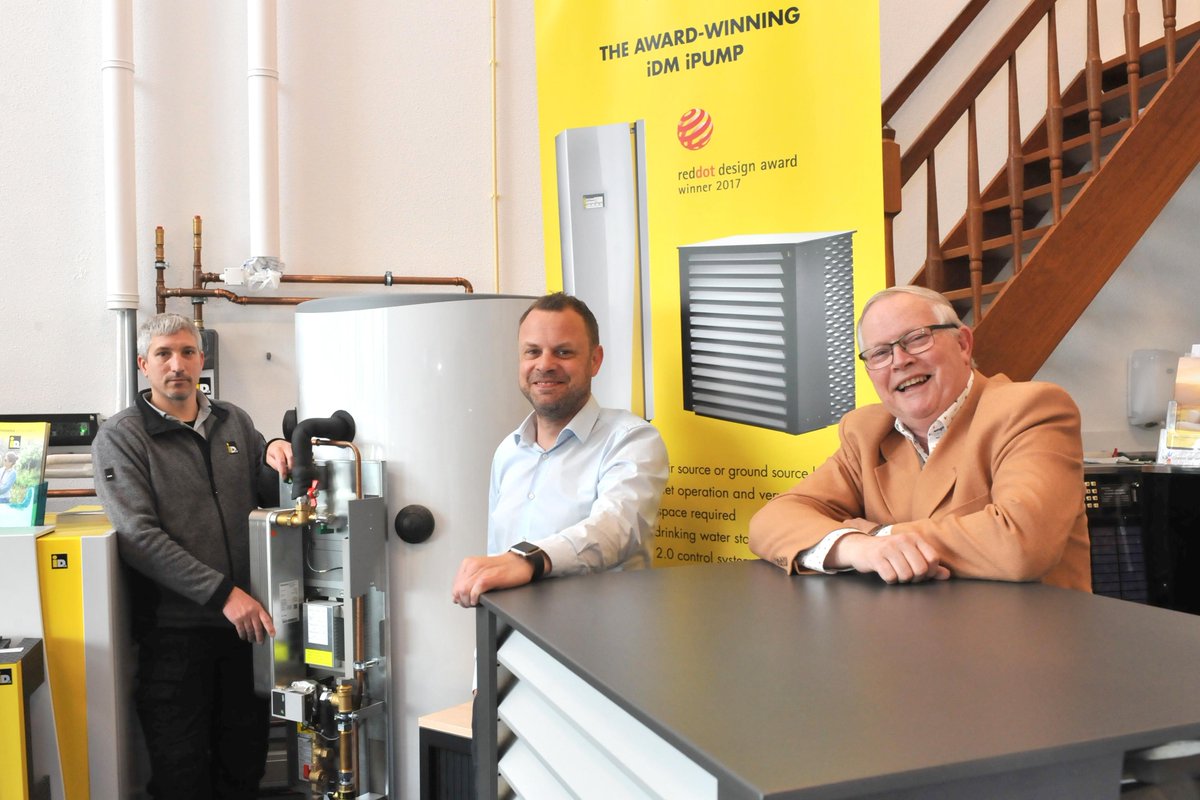 Gratis warmte uit de aarde of lucht. De warmtepompen van Green Sources gaan als warme broodjes over de toonbank. ’Veel mensen zijn nu bezig hun huis of bedrijf te verduurzamen’ dlvr.it/S0MVXd