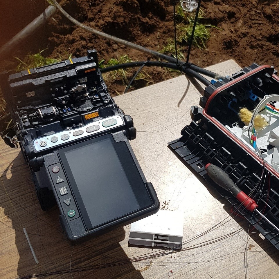 Orange Auv-Rh-Alpes tweet media