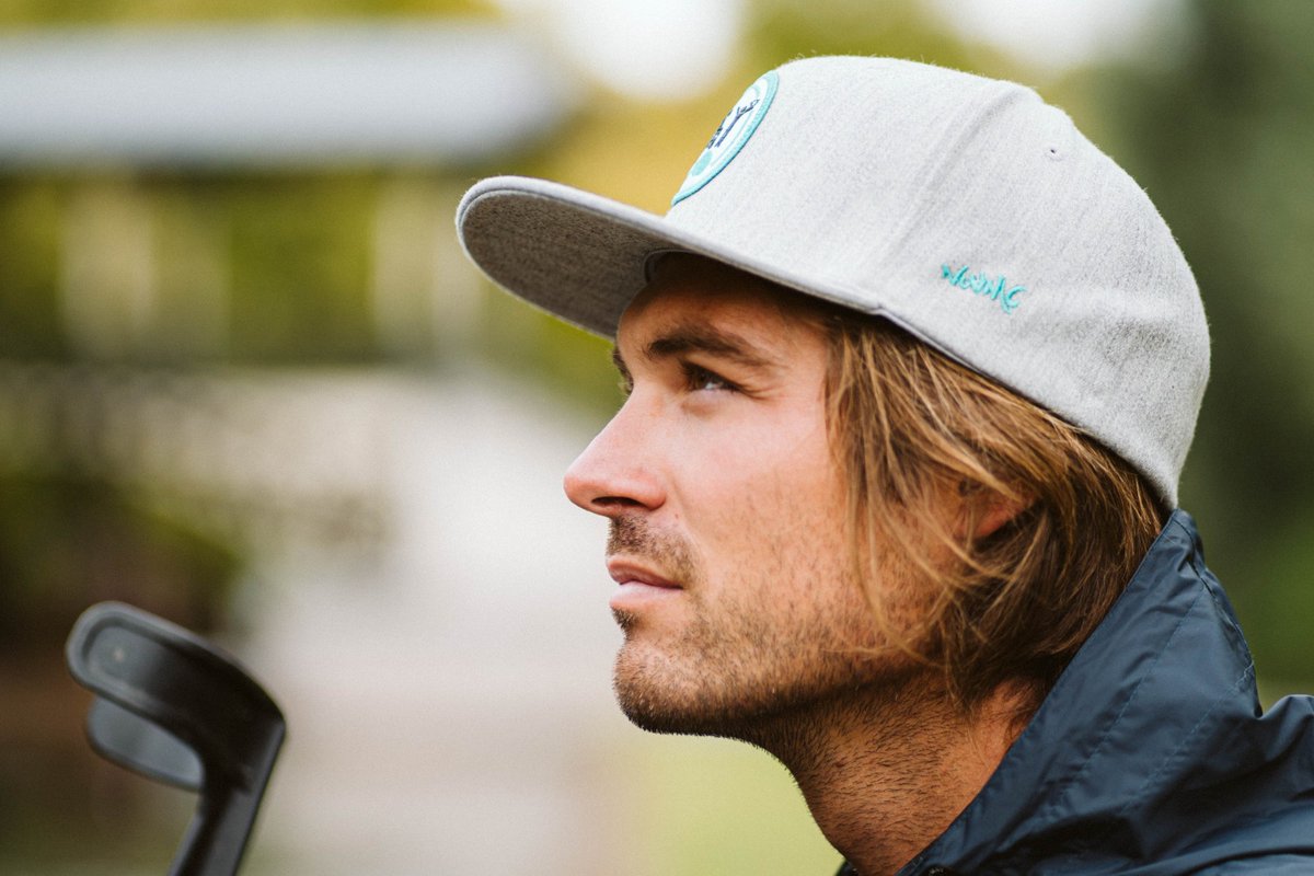 "Personne ne nous demande de souscrire à une utopie ni de croire en un monde parfait, au bout de la rue. On nous demande de nous armer de courage et d'espoir, de nous préparer à travailler dur et de chérir de grands idéaux généreux."

Emily Greene Balch

#NonOrdinaryDriver