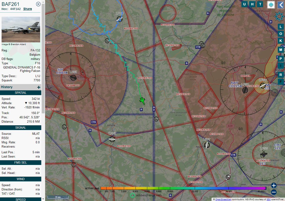 Radar_Assistant's tweet image. MULTI ADSBX SQUAWK ALERT : At Tue May 25 09:53:27 2021 #BAF261   just squawked 7700 - General Emergency  #AvGeek #ADSB globe.adsbexchange.com/?icao=44F1A2&amp;amp;z…