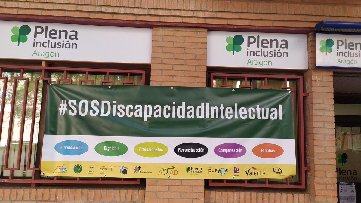 Las 40 entidades de @PlenaAragon lanzan un #SOSdiscapacidadintelectual al @GobAragon. Alertan de su delicada situación financiera y piden soluciones para poder mantener los servicios y apoyos que garantizan los derechos de este colectivo y sus familias. bit.ly/34gQXCy