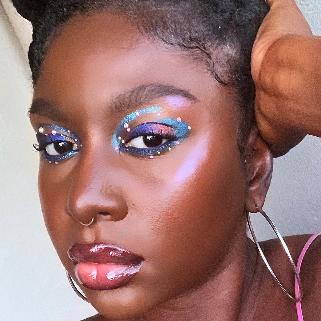 editorialblk's tweet photo. Rest in Perfect Peace Audrey Jeanne Mendy  ❤️⁣
⁣
A sweet, kind and talented makeup artist. It was a pleasure to have you as a part of the EditorialBlk collaboration. You will be truly missed and your art will live forever ❤️ https://t.co/pnuHf2ycxa