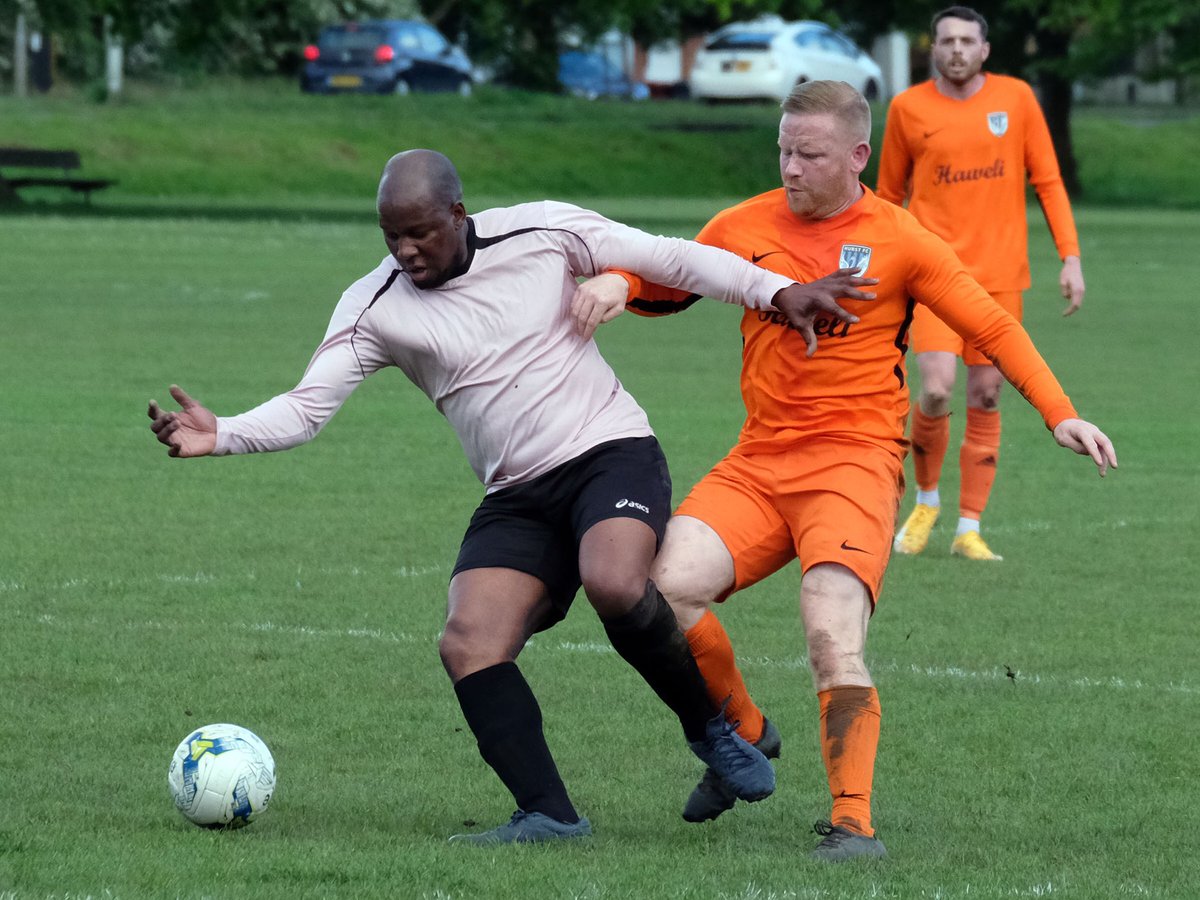 Andrew B tweet media