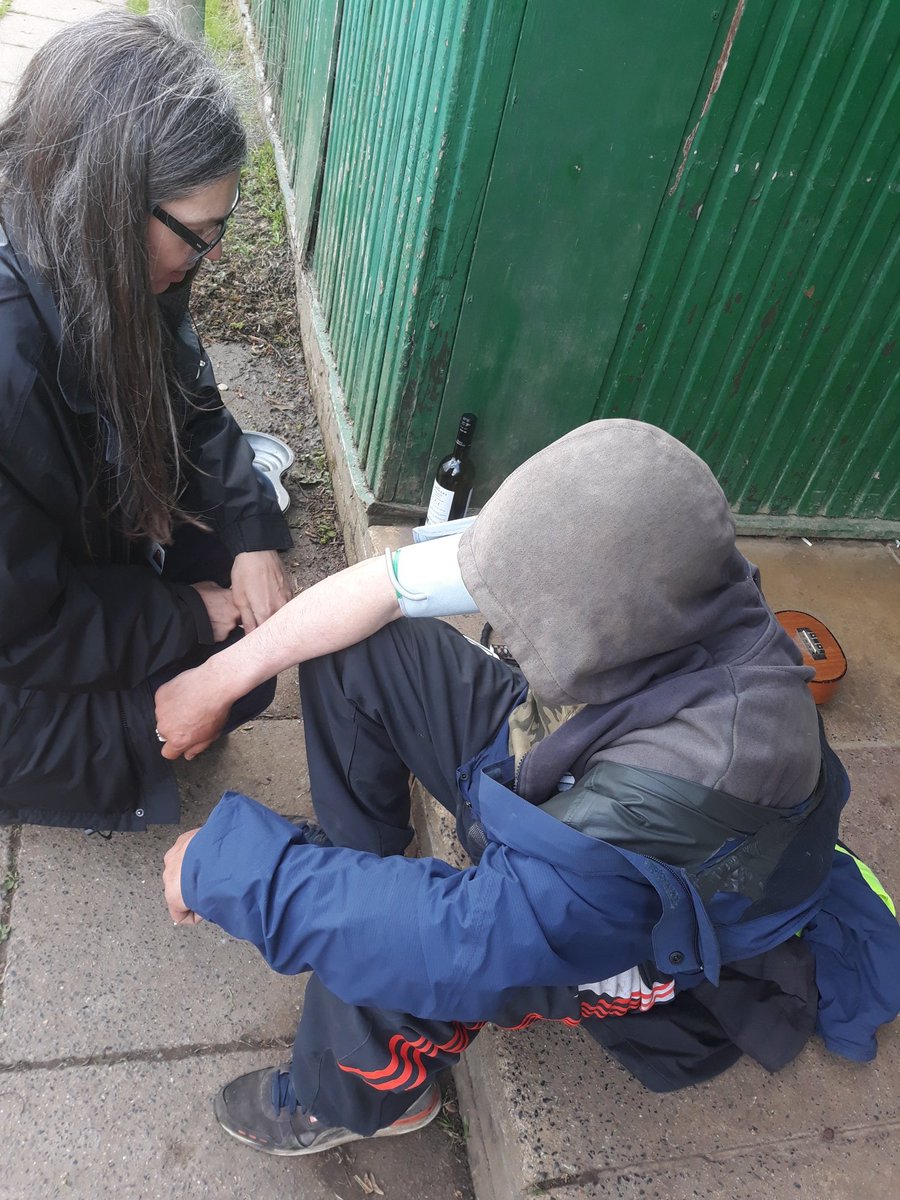 WorthOutreach's tweet photo. Street outreach nurse jo on the streets health care checks #morethenstreetoutreach #stjohnsambulance https://t.co/IPQATJOXIk
