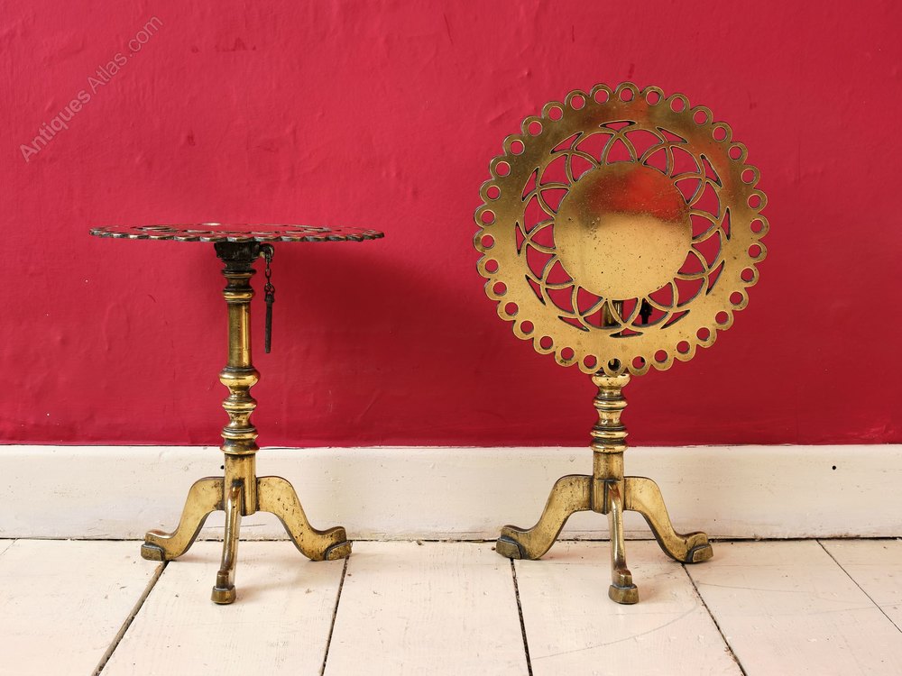 antiques_atlas's tweet photo. Pair of Welsh Brass Trivets/Fireside Stands
https://t.co/rsEctYNhR7

Welsh Oak &amp; Elm Cricket Table
https://t.co/2wly0EeO2o 

From @HavardandHavard
Havard and Havard https://t.co/gh5DwODEHT