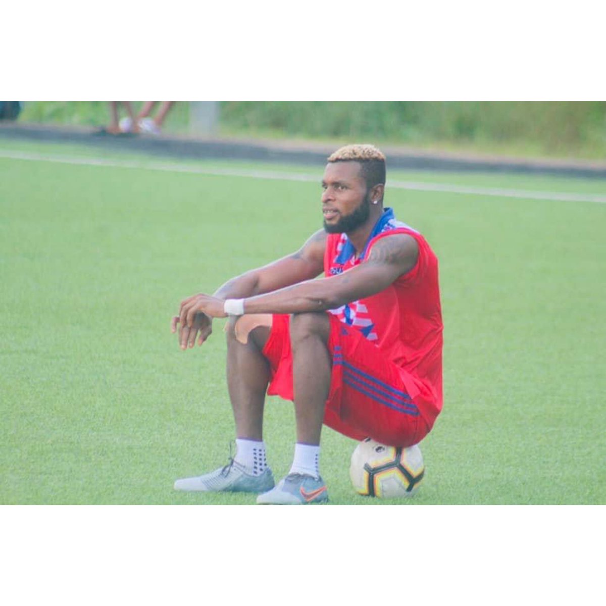 Liberia head coach Peter Butler has called Augustine Otu, Kelvin Barclay, Maccornel Alvin and Teah Dennis to begin training with the national team for a friendly with Mauritania in Tunis, Tunisia on June 11. 

Congratulations to our boys. 👏👏
#mightywatanga #firstnlast