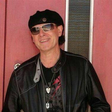    Klaus Meine        Happy  birthday Have a great year. 