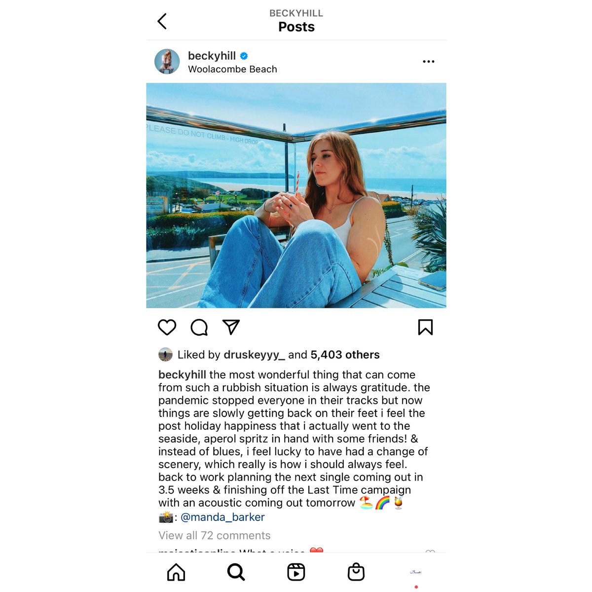 Thank you for coming down to Brundle’s last week <a href="/BeckyHill/">Becky Hill</a>, nothing like cocktails in the sun🌞🍹

#beckyhill #woolacombe #northdevon #woolacombebeach #devon #staycation