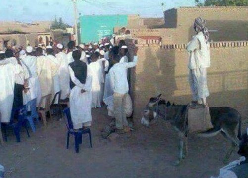 Me: I hate drama 
Also me: