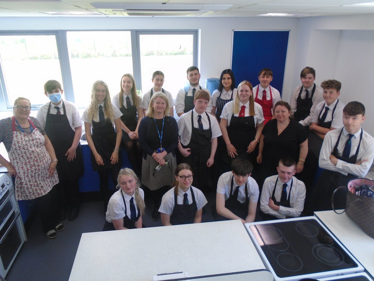 The Year 11 Catering group spent the morning enjoying a full cooked breakfast. A well earnt celebration after completing all of their examination evidence for their final GCSEs.