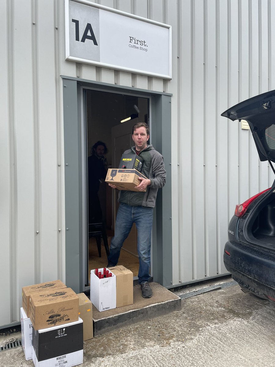 Deliveries 📦 
#wine #WineDay #winelover #winetext #flunderwines #Suffolk