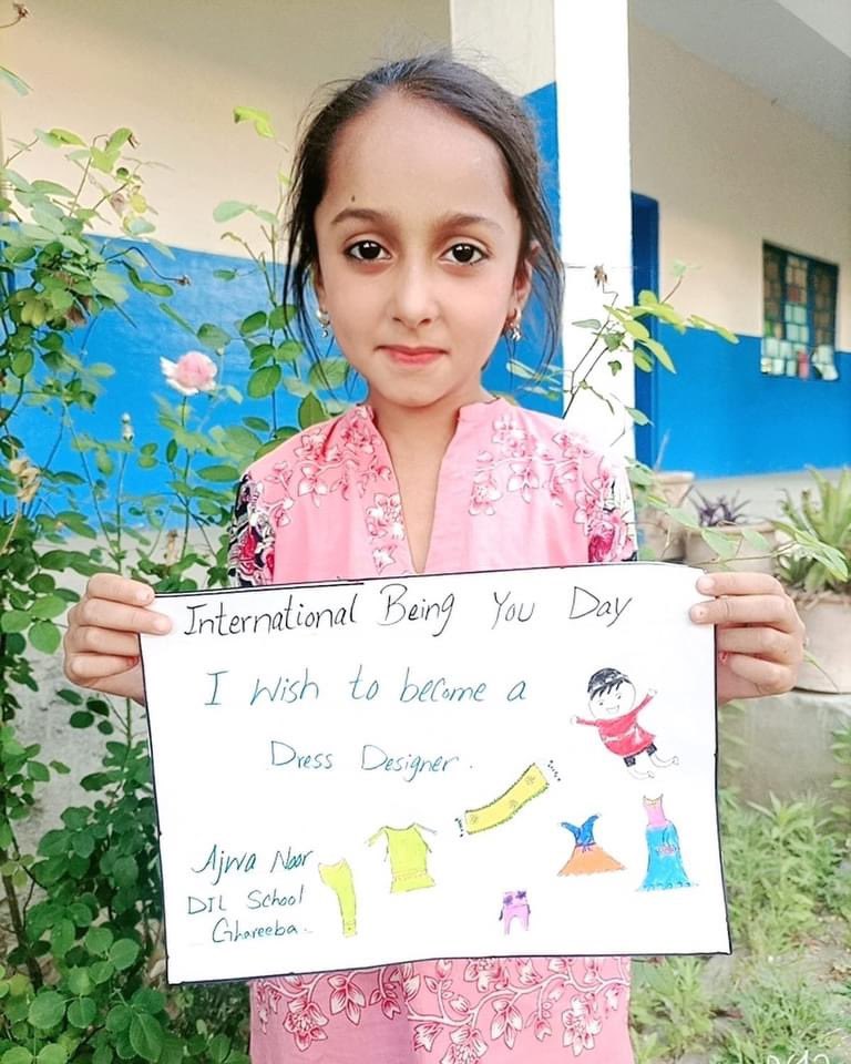DILTrustUK's tweet photo. DIL students celebrate International Being You Day through art #education #educationmatters #internationalbeingyouday #womensupportingwomen #art #girlpower #drawing #covid_19 #inspiration 👧🏾💪🏾👦🏾

To donate to DIL, please visit https://t.co/DjgsCBPkHS https://t.co/HOw94JI4v0