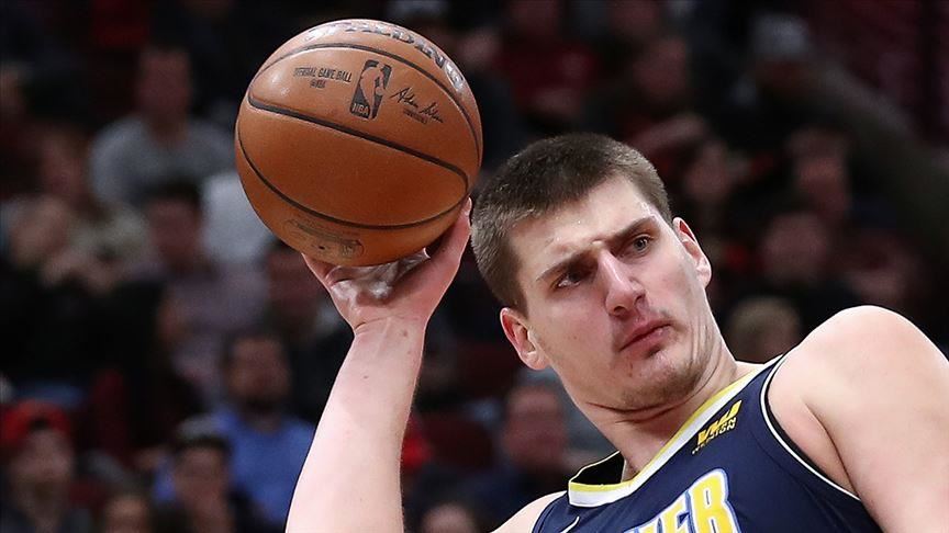 Nikola Jokic ha fatto strame di Jusuf Nurkic.
M ost
V endicative
P layer
#NBAPlayoffs  #NBATwitter https://t.co/QQfe2wPhqA