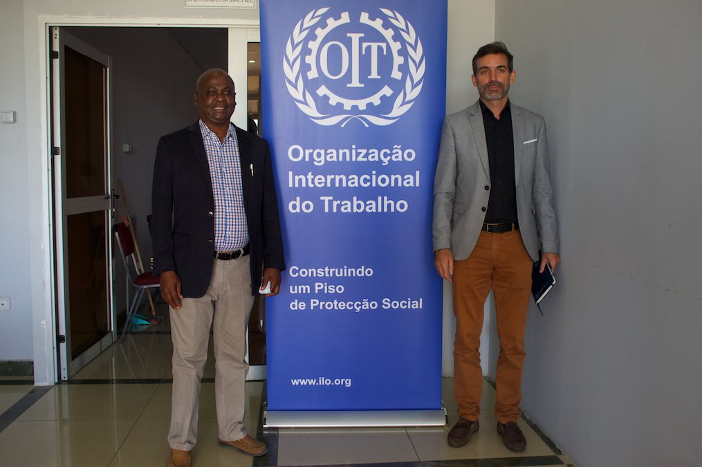 OitMoz's tweet photo. O objectivo deste debate é discutir os desafios e a necessidade de se integrar os Trabalhadores por Conta Própria (TCP) no Sistema de Segurança Social Obrigatória de modo promover a extensão da protecção social efectiva a este grupo. https://t.co/ppackDceDg