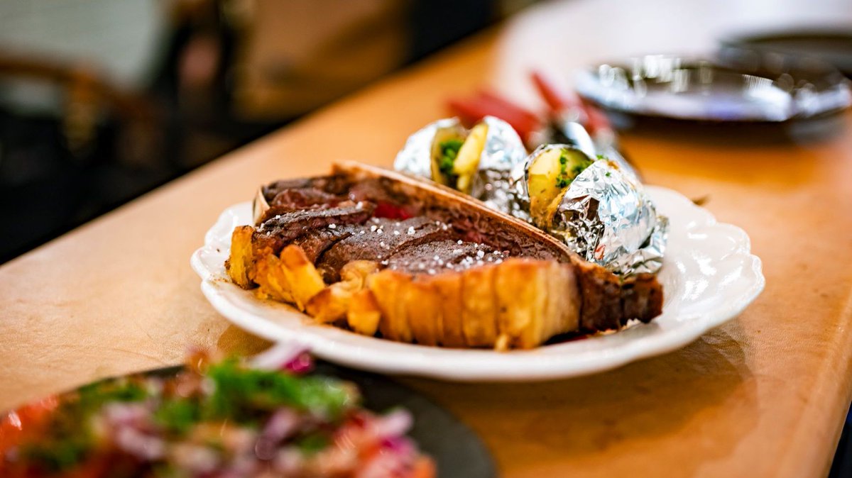 Through strong partnerships, good ideas can grow.
#foodora and #HKScan in Sweden develop new ways of offering consumers high quality food moments by launching two cook-it-yourself meal bags for home delivery. bit.ly/3ue91HL #foodthatdoesgood #Sweden