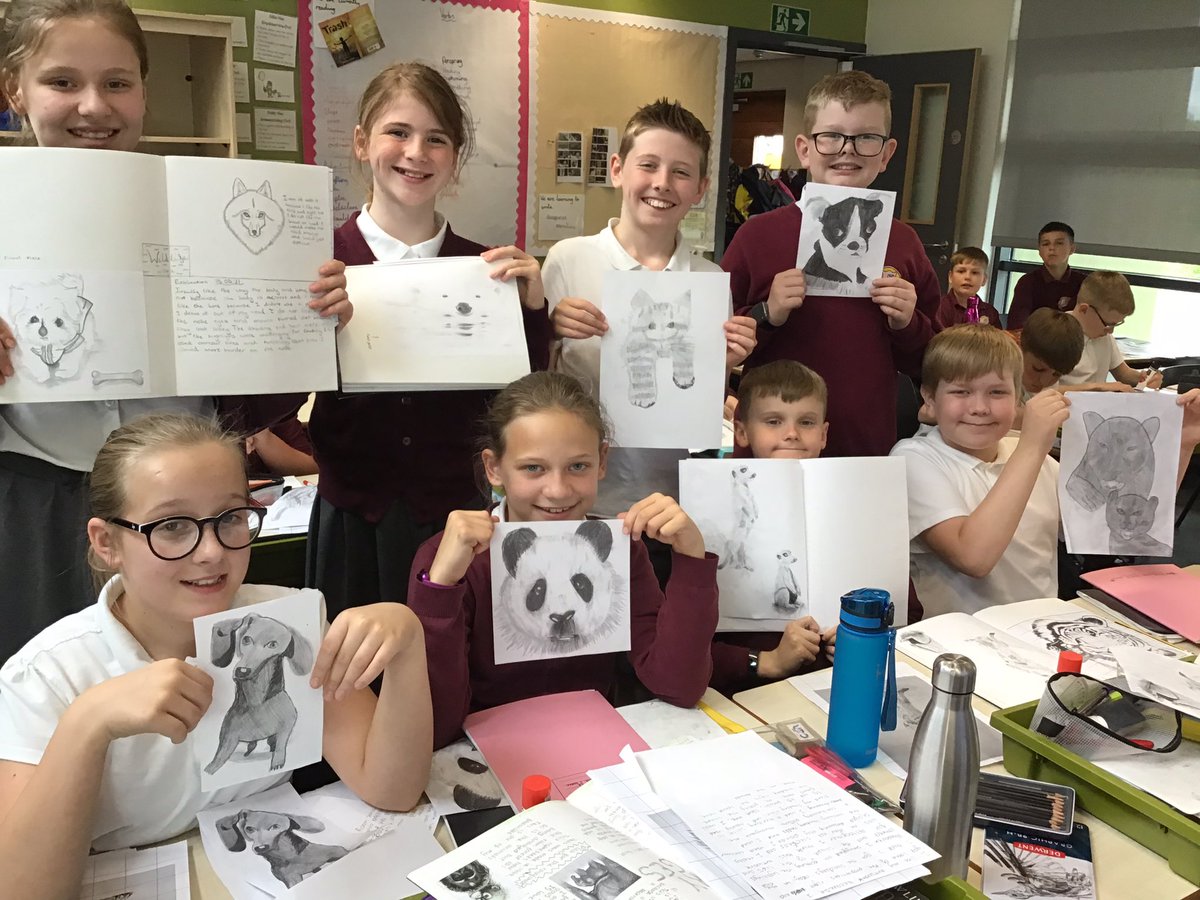 Class9DPS's tweet image. Fantastic Gary Hodges final pieces from C9! @DartonPrimary #DPS_art @ArtDps1