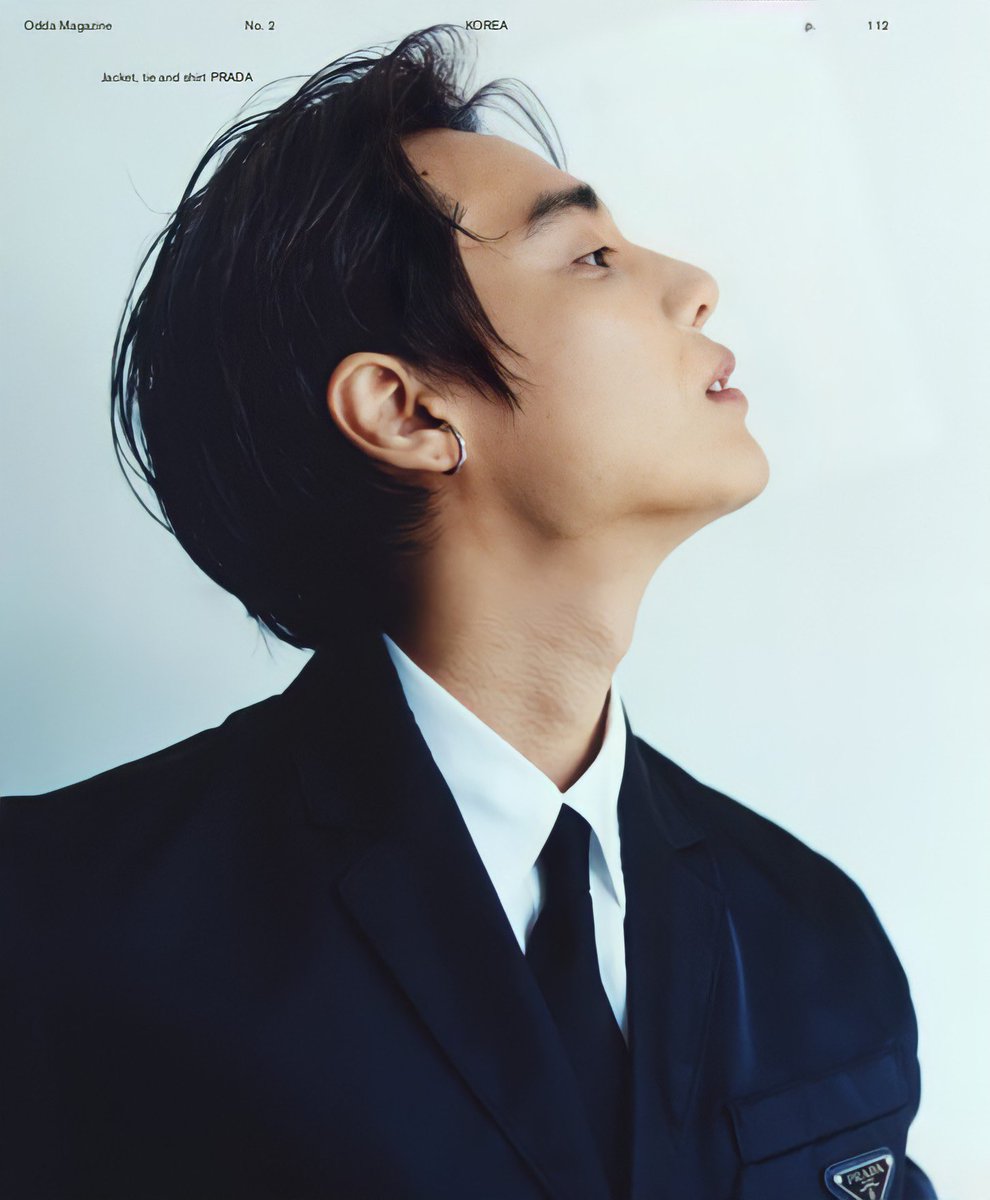 oneprivte's tweet photo. in a broad ordinary routine, some days may be meaningless and empty. therefore, I always learn to continuously move forward and challenge myself that it would be possible to be the man I am today. just suit up and wear your confidence, people. https://t.co/fSh1rGMei8