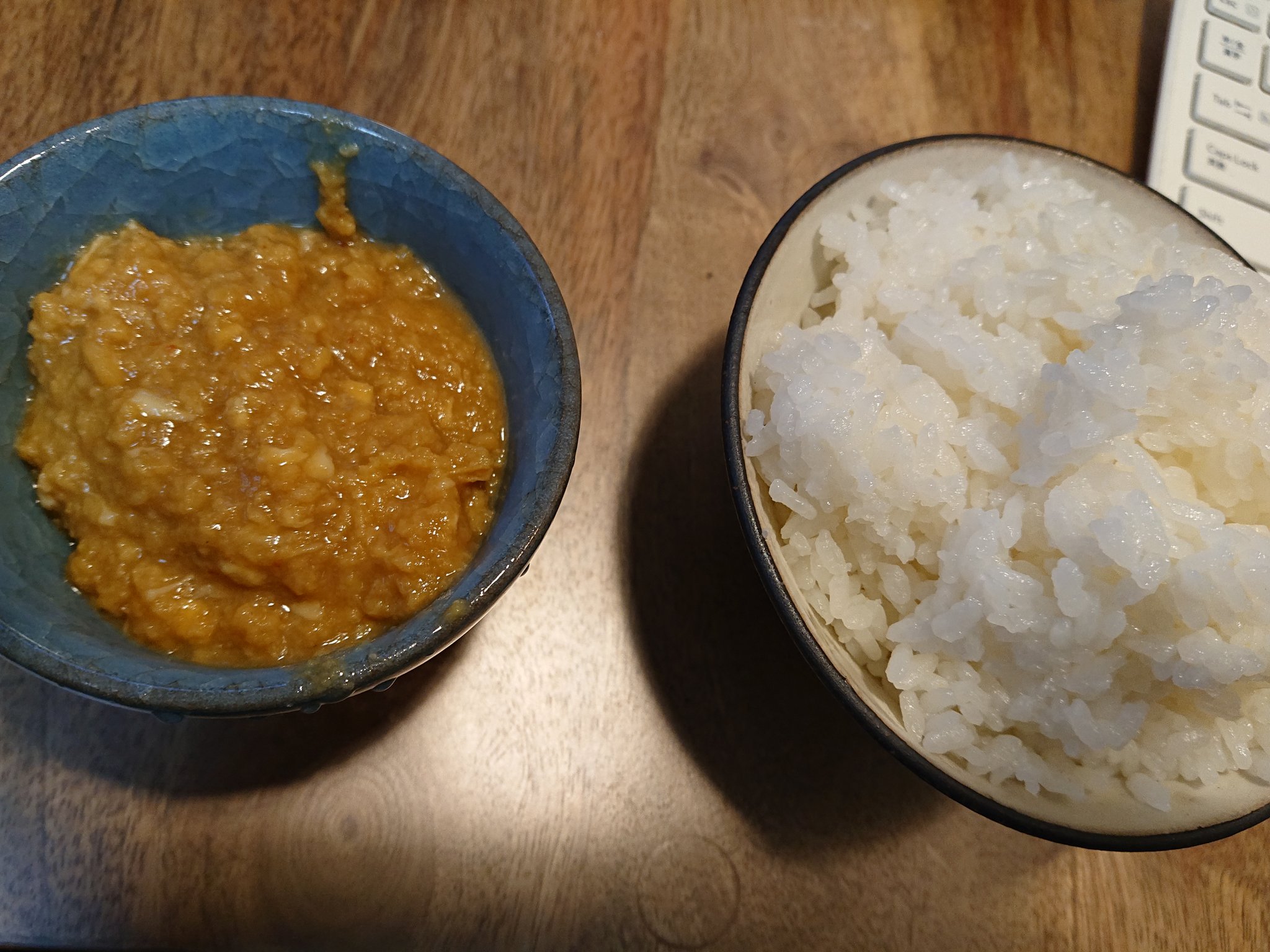 ヒカリゴケ こないだおかゆんが言ってた青森県の郷土料理 たまご味噌 作ってみた 卵のまろやかさが大量の砂糖味噌を優しくマスキングしてくれて ほのかに日本酒の風味が鼻をとおり抜ける 想像以上にうまうまだあぁー 猫又おかゆ