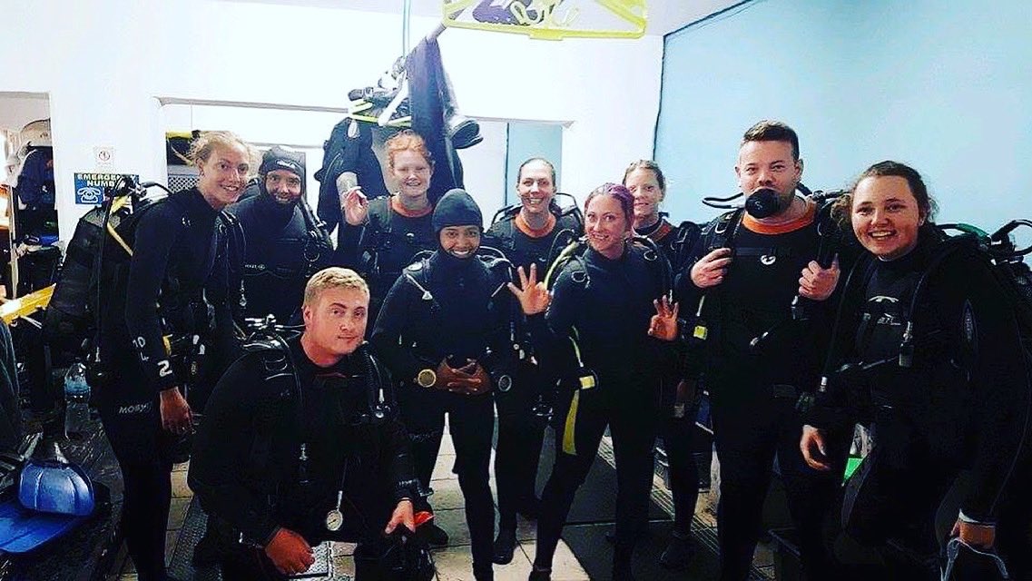 amanleywbcc's tweet photo. 4 years ago today I qualified as a open water diver now also being an advanced, Deep, Wreck and night diver I wouldnโt change it for anything best experience of my life โค๏ธ๐ก๐
๐ฌ๐ ๐โด #advanceddiver #Padi #Loveyourocean #HappyTuesday #Whatsyourmemoryoftoday https://t.co/14oBoHpVLd