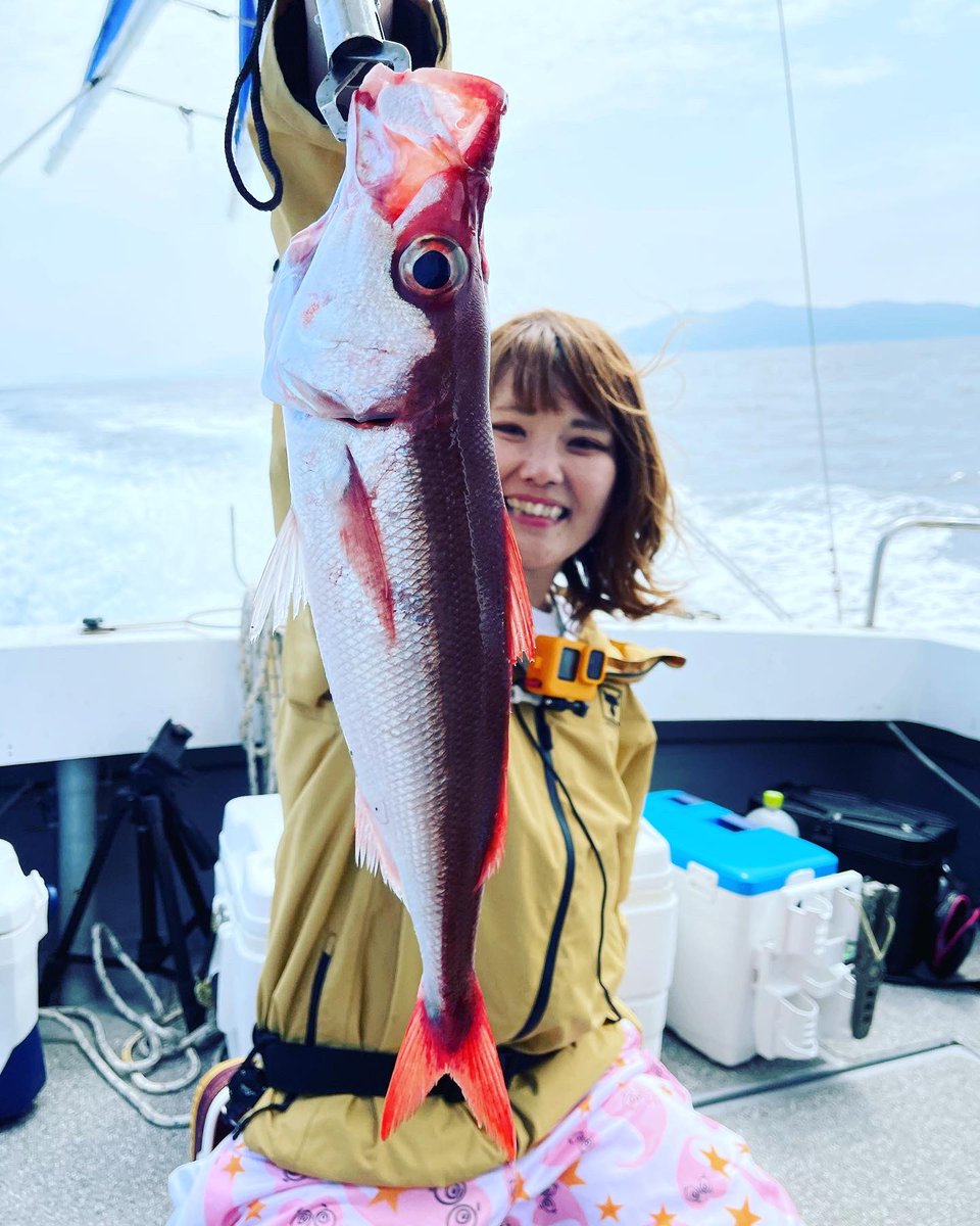 Y Chan キャスティング練習にて 初獲物 でもキャスト下手すぎ でもまあとれてよかった Ychan Youtuber Y Chan キャスティング練習にて 初獲物 でもキャスト下手すぎ でもまあとれてよかった Ychan Youtuber