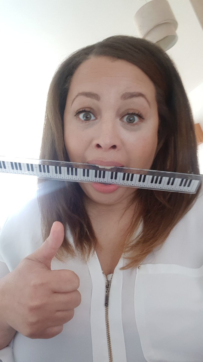 Natasha_odita's tweet photo. Theres always that one friend that goes too far......๐
๐กNeuroscience for change๐ก
Change in the Brainโ๏ธGrowth mindset
@TamWatchorn @healthcarepdc
#nhsprojectfest21 #compass01 #projectprofession https://t.co/uHX5Ak7hKD