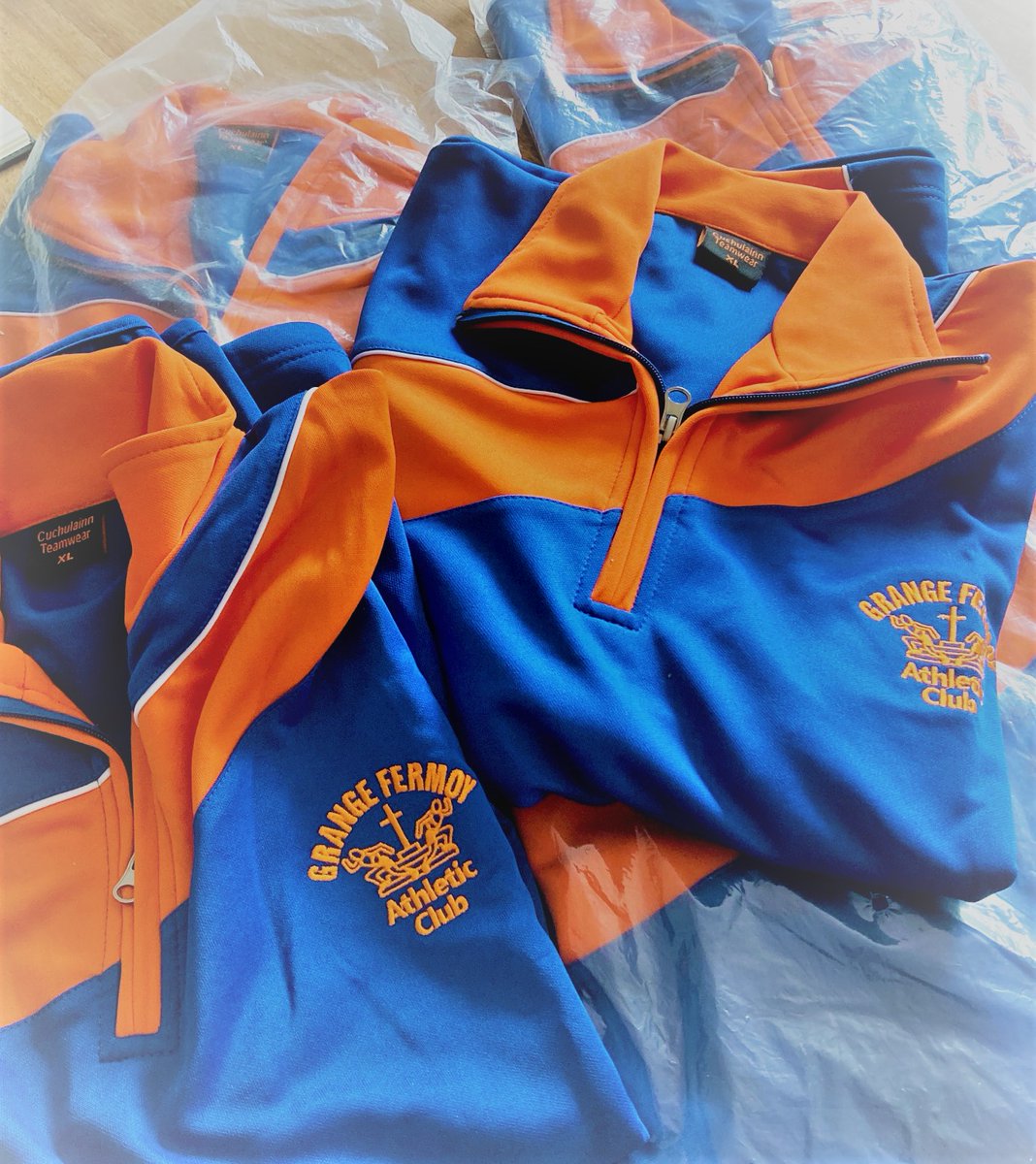So grateful to the great people @ Grange Fermoy Athletics club for their donation of long sleeve running tops for our runners in #Directprovision - Really sound &amp; appreciated #Solidarity #Friendship #Respect  <a href="/keelo51/">Keelo</a> <a href="/ClotildeFruitCo/">Clotilde Fitzgibbon</a> <a href="/AthleticsCork/">Cork Athletics</a> <a href="/irishathletics/">Athletics Ireland</a> <a href="/TheAvondhu/">The Avondhu</a>