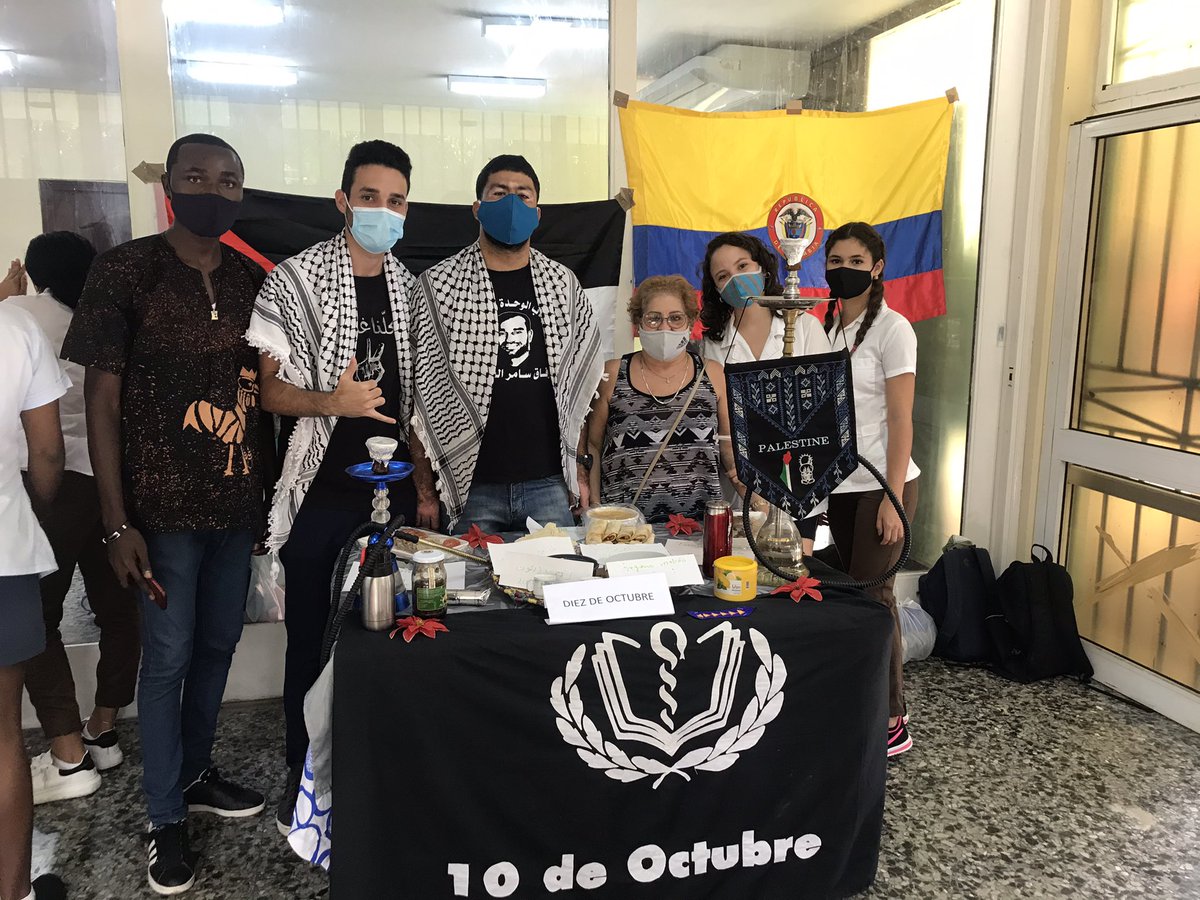 IglesiasGino's tweet photo. Feliz #DiaDeAfrica a todos nuestros compañeros de ese bello continente desde la @feuoctubre.

#CubaAfrica #AfricaDay  #AfricaDay2021 #CubaViva #DíaDeÁfrica https://t.co/GuSaLMVEe6