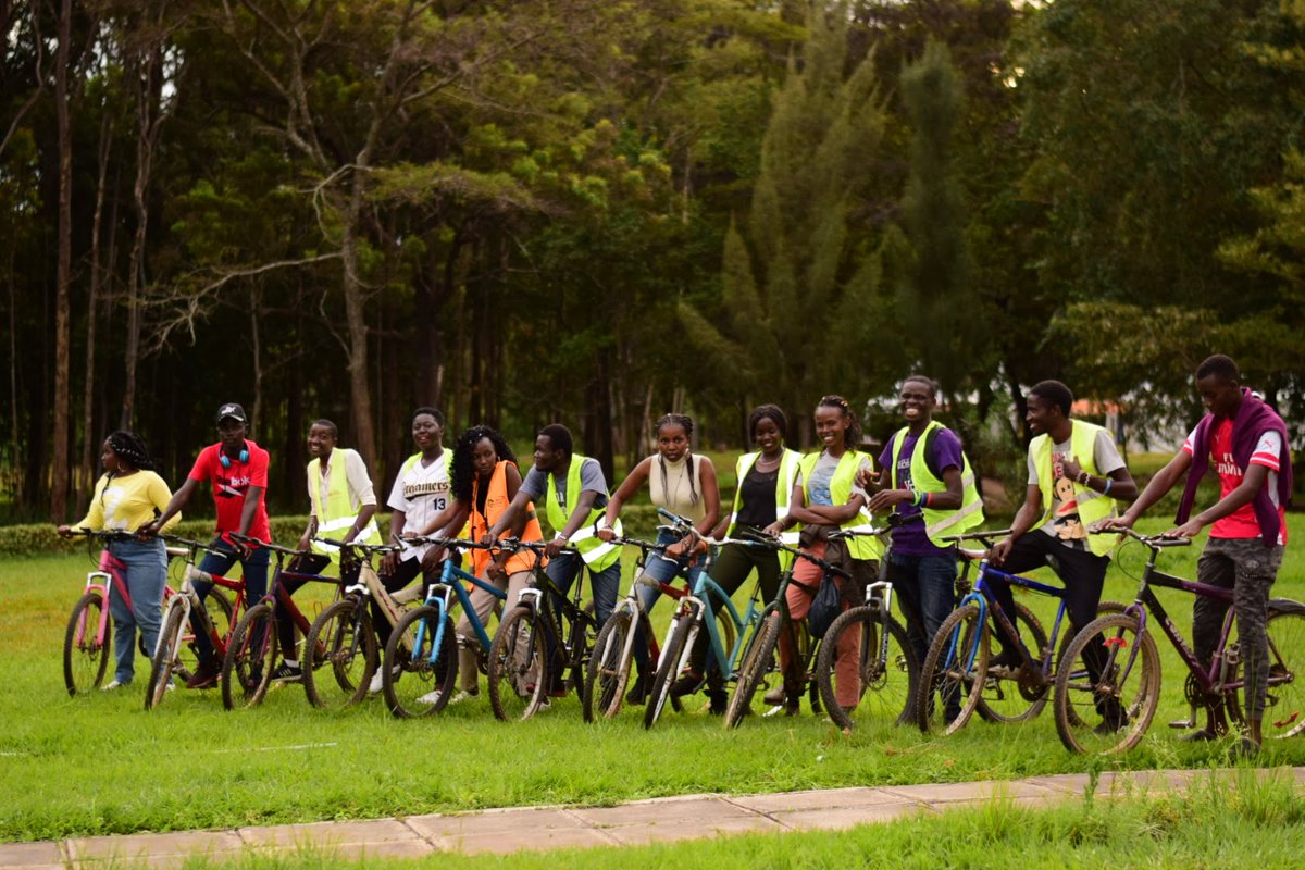 rcku_254's tweet photo. It is nice finding that place where you can just go and relax. Just relax!!.
Good times!!

#UnlimitedFunInService https://t.co/EdN6IzRZ6f