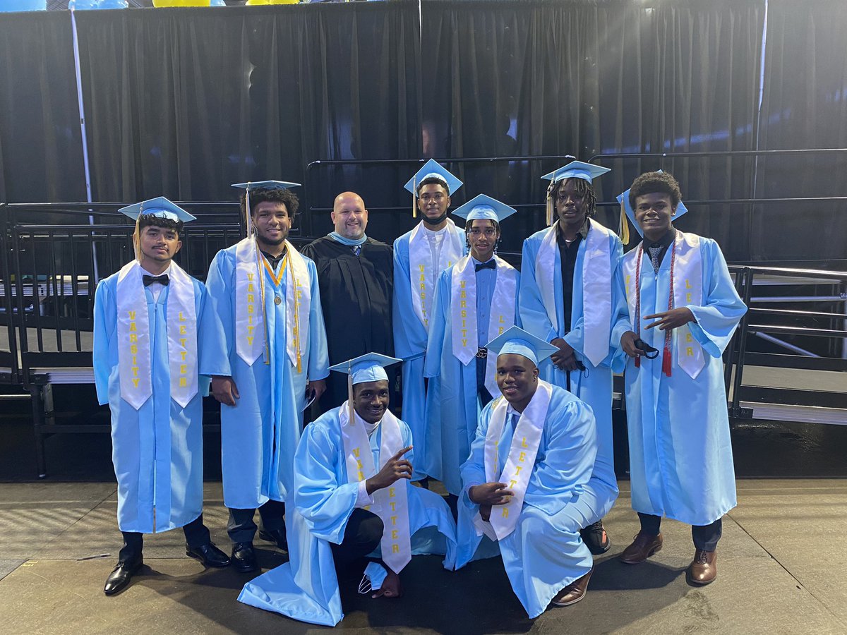 Student-Athletes.......<a href="/GVBulldogsTF/">Grandview Bulldogs Track & Field</a>