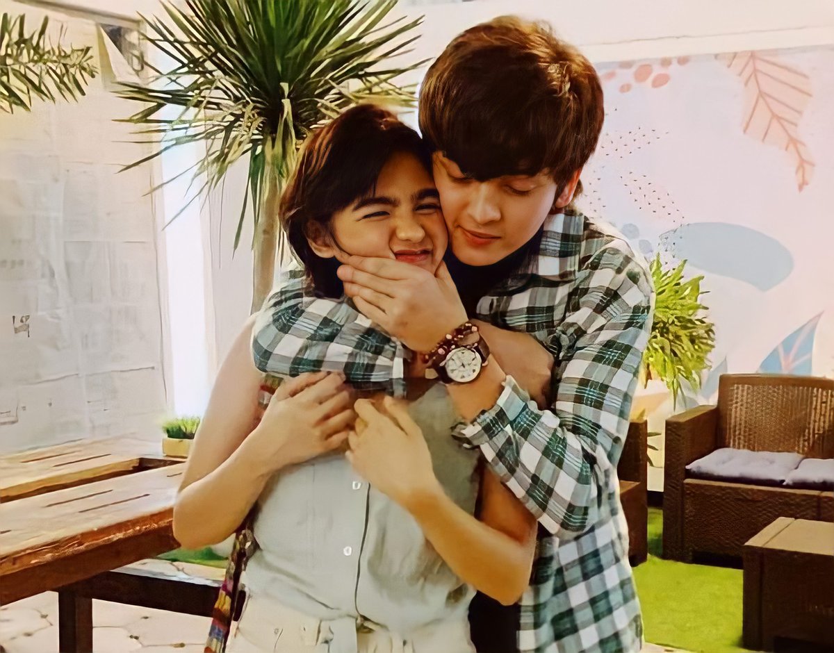 Lvlyxeth's tweet photo. It really hits different when the guy is clingy!

SETH ePIsOde45HKM https://t.co/xcvqTVNPDj
