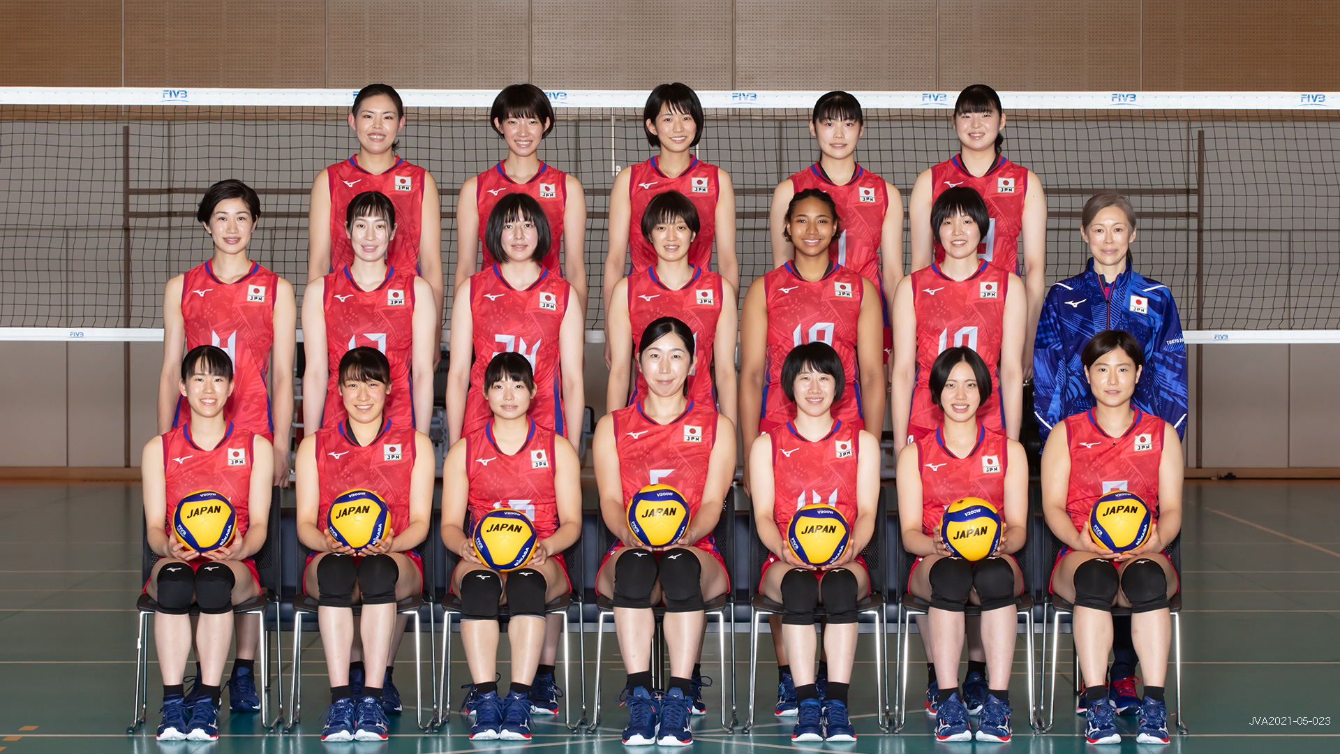 野村證券 Nomura Fivbバレーボールネーションズリーグ21 開幕 野村ホールディングスがオフィシャルスポンサーを務めるバレーボール女子日本代表チームが 本日イタリアで開幕する大会に参戦 T Co 2vakexk90n 一緒に応援しましょう