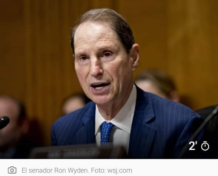 RebelAntillean's tweet image. El presidente del Comité de Finanzas del Senado, #RonWyden, demócrata de Oregón, presentó la Ley de Comercio entre #Cuba y #EEUU de 2021 para derogar las sanciones contra Cuba y establecer relaciones comerciales normales. #CubaVsBloqueoEEUU #NoMasBloqueo