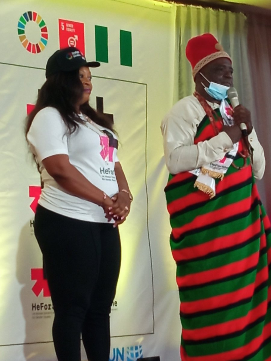 Launch of the HeForShe campaign in Calabar, Cross River State. Paramount Ruler of Obanliku was decorated as a champion.<a href="/UNFPA_WCARO/">UNFPA WCARO</a> <a href="/UNFPANigeria/">UNFPA Nigeria</a>