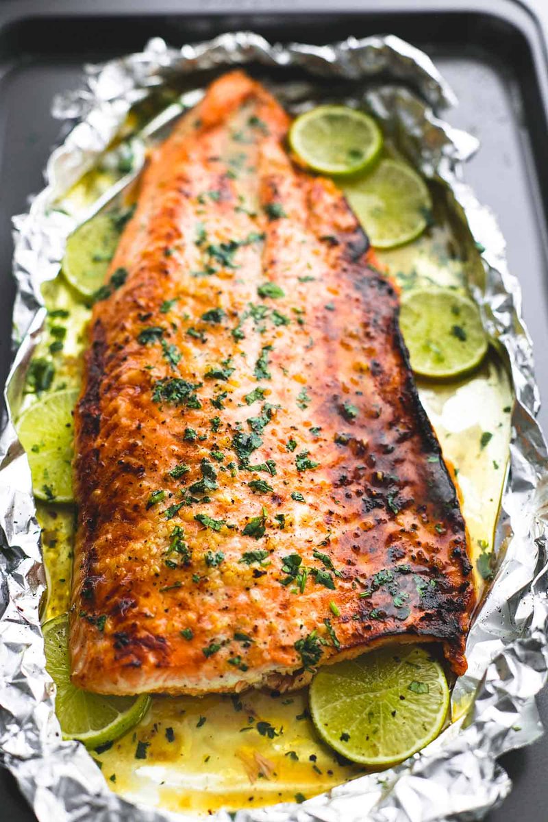 What's for #Dinner? Check out this awesome Salmon! #Yum #HealthyLife #GoodFood #TipsTuesday #Goals #HomeCook The Recipe: ow.ly/rWNx50EUiIp