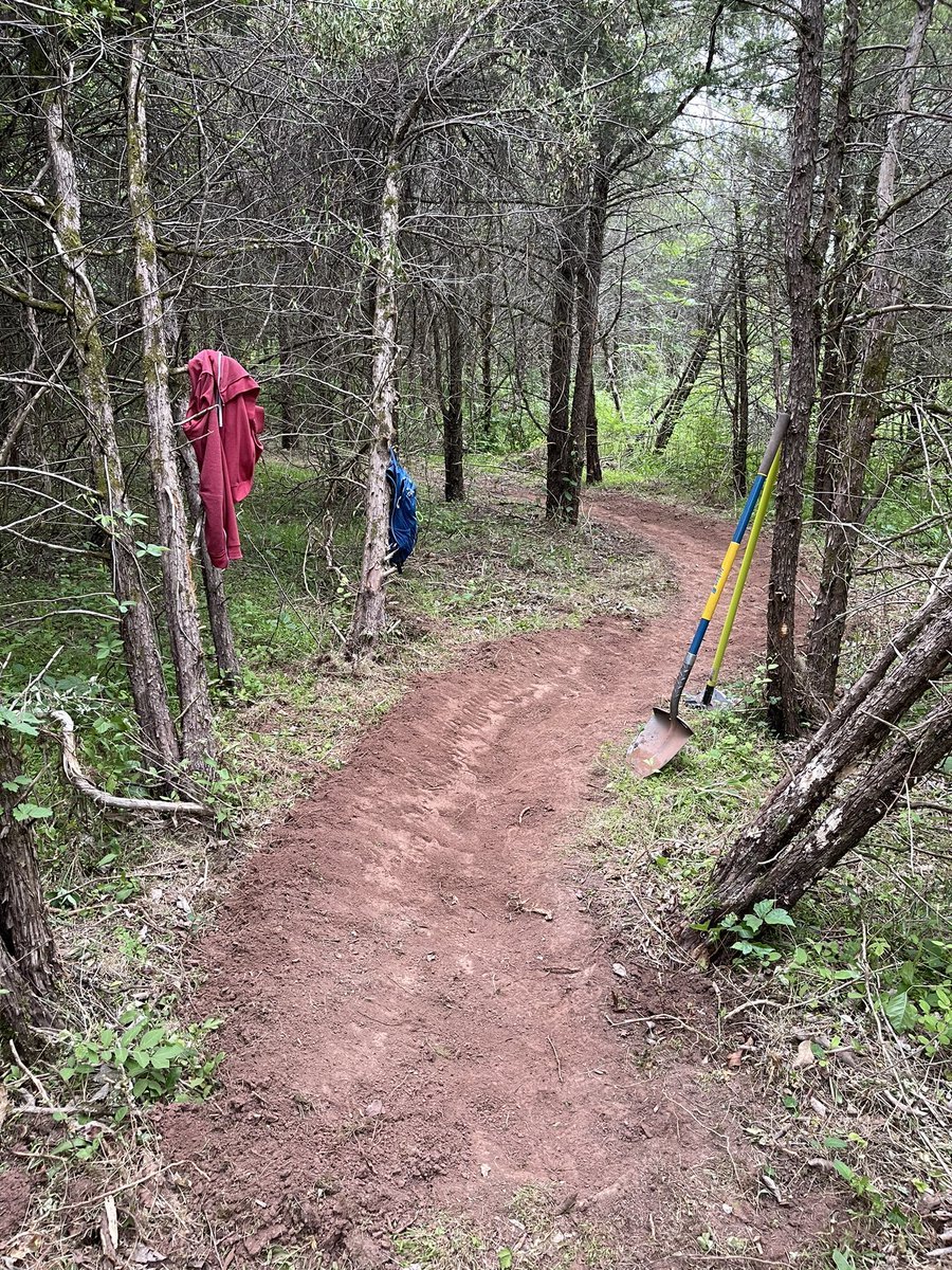 JORBAorg's tweet image. We out here berming before our coffee. Before and after.