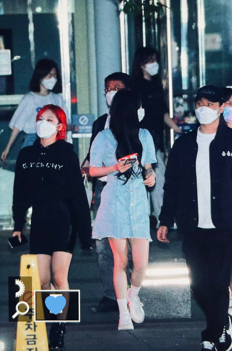 biteoff_kr's tweet photo. 210525
#aespa #æspa #에스파
#KARINA #카리나 https://t.co/rvRbOGo0ek