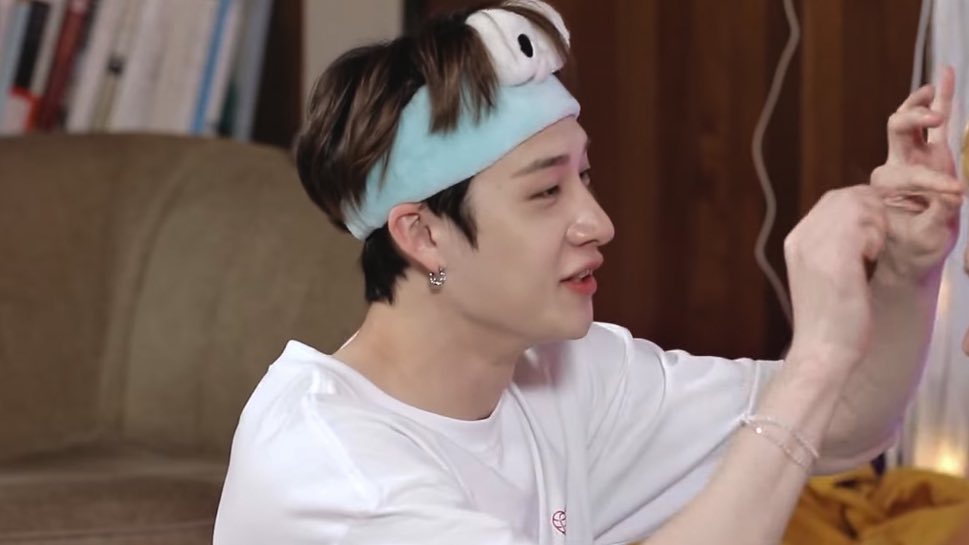 bchanarchive's tweet photo. bangchan is the definition of a happy pill https://t.co/MUfyHIaLmK