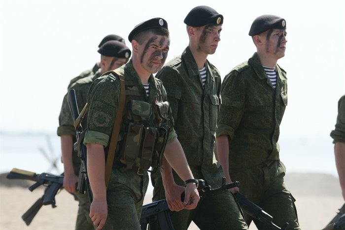 Морская пехота срочники. Как попасть в пехоту по призыву. Морская пехота владивосток присяга 2011. Полевая форма морской пехоты. Морская пехота армия.